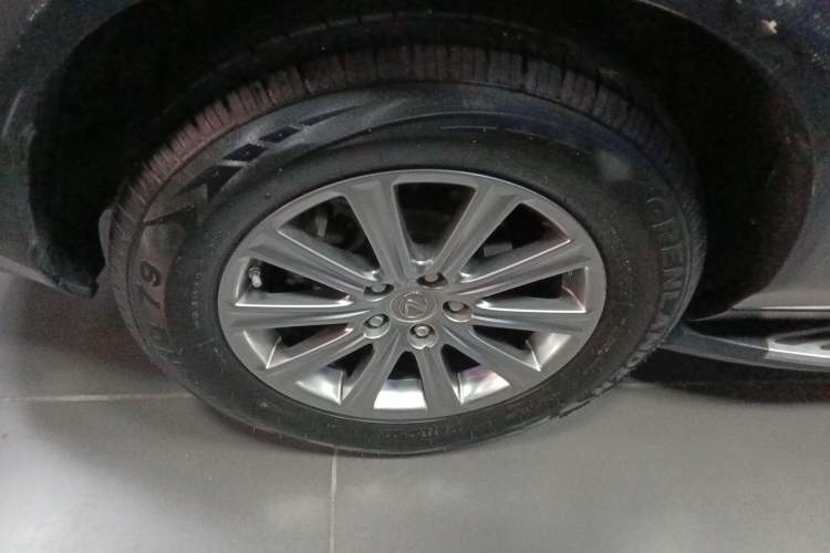 Used Lexus NX 2015 300h Front-Drive Fēngshàng Edition Right Rear Wheel Hub