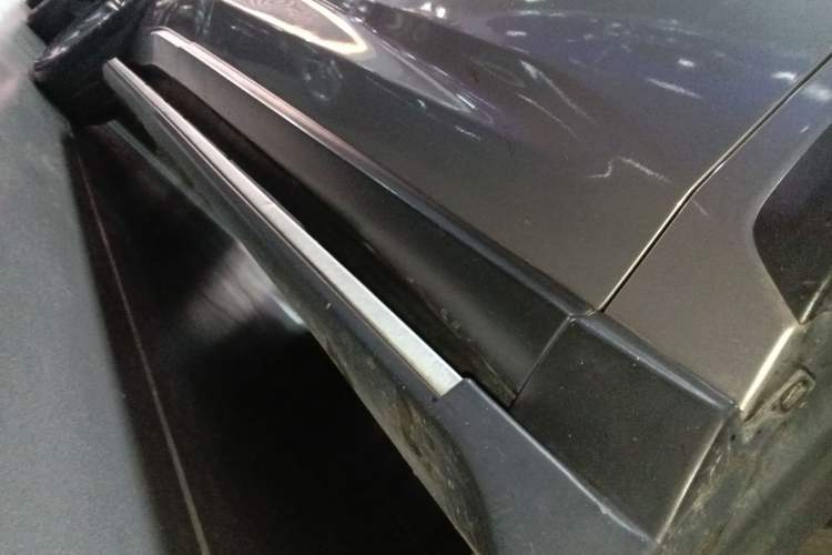 Used Lexus NX 2015 300h Front-Drive Fēngshàng Edition Right Side Sill
