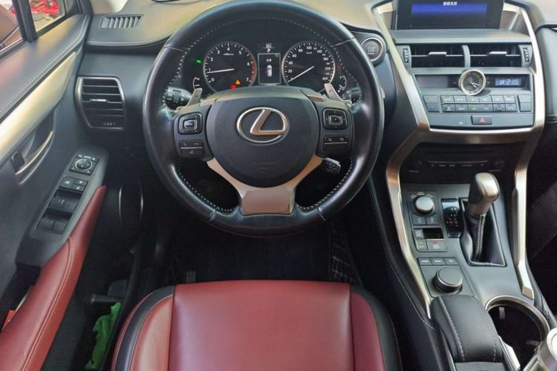 Used Lexus NX 2015 200T All-Wheel-Drive Fēngshàng Edition Steering Wheel