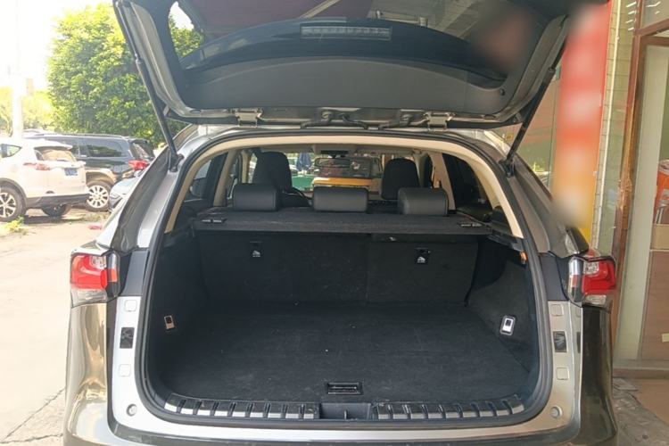 Used Lexus NX 2015 200T All-Wheel-Drive Fēngshàng Edition Trunk
