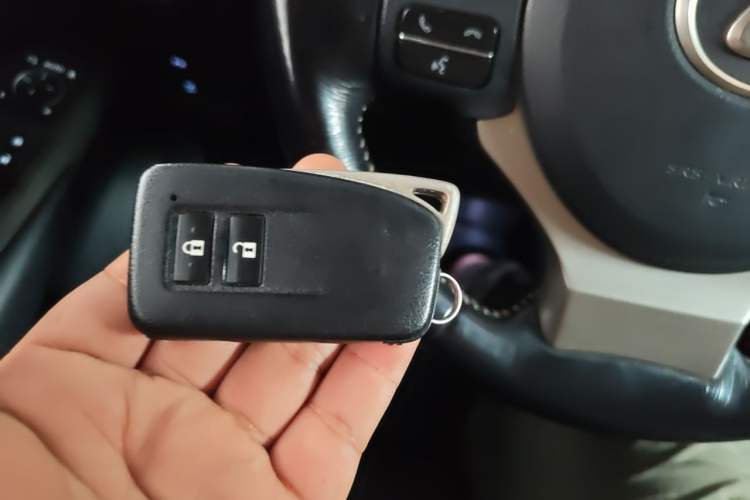 Used Lexus NX 2015 200T All-Wheel-Drive Fēngshàng Edition Vehicle Key
