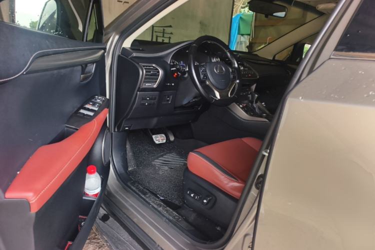 Used Lexus NX 2015 200T All-Wheel-Drive Fēngshàng Edition Driver Seat