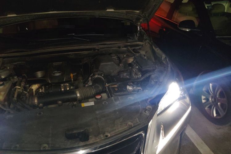 Used Lexus NX 2015 200T All-Wheel-Drive Fēngshàng Edition Engine Bay Left