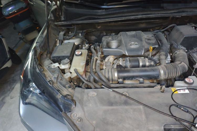 Used Lexus NX 2015 200T All-Wheel-Drive Fēngshàng Edition Engine Bay Right