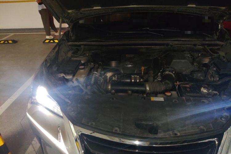 Used Lexus NX 2015 200T All-Wheel-Drive Fēngshàng Edition Engine Bay Right