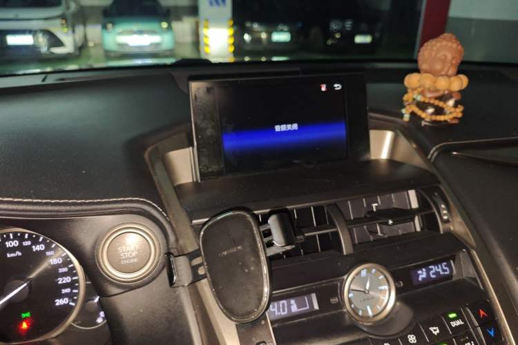 Used Lexus NX 2015 200 Front-Wheel Drive X-Trail SE Edition Audio And AC Panel