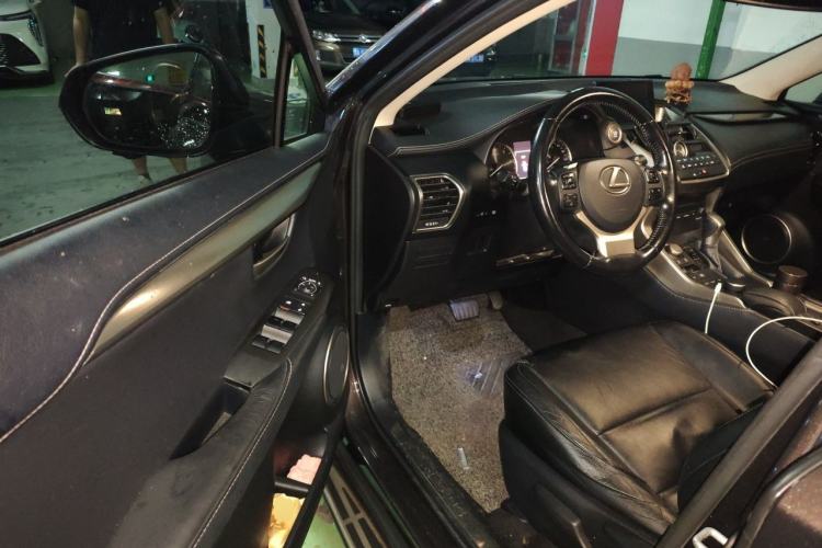 Used Lexus NX 2015 200 Front-Wheel Drive X-Trail SE Edition Driver Seat
