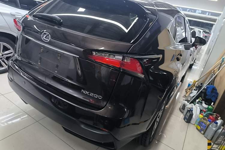 Used Lexus NX 2015 200 All-Wheel Drive Fēngshàng Edition Rear Right 45 Deg
