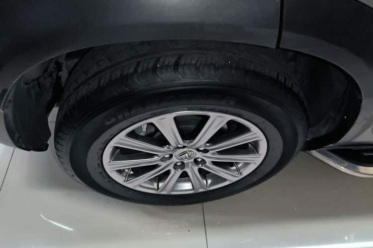 Used Lexus NX 2015 200 All-Wheel Drive Fēngshàng Edition Right Rear Wheel Hub
