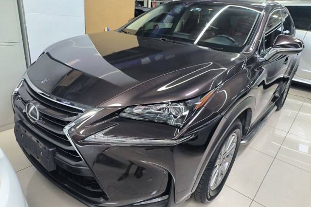 Lexus NX 2015 200 All-Wheel Drive Fēngshàng Edition d’occasion