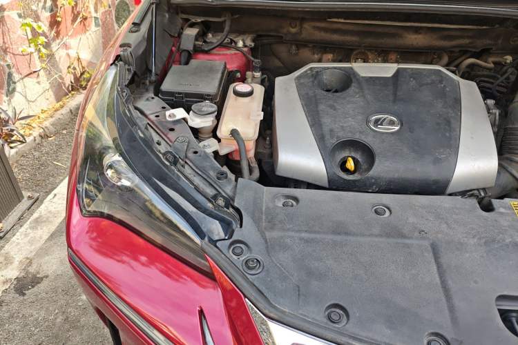 Used Lexus NX 2015 200 All-Wheel Drive Fēngshàng Edition Engine Bay Right