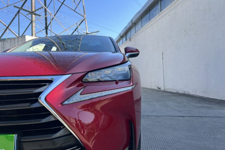 Used Lexus NX 2015 300h All-Wheel-Drive Fēngzhì Edition Exterior 7