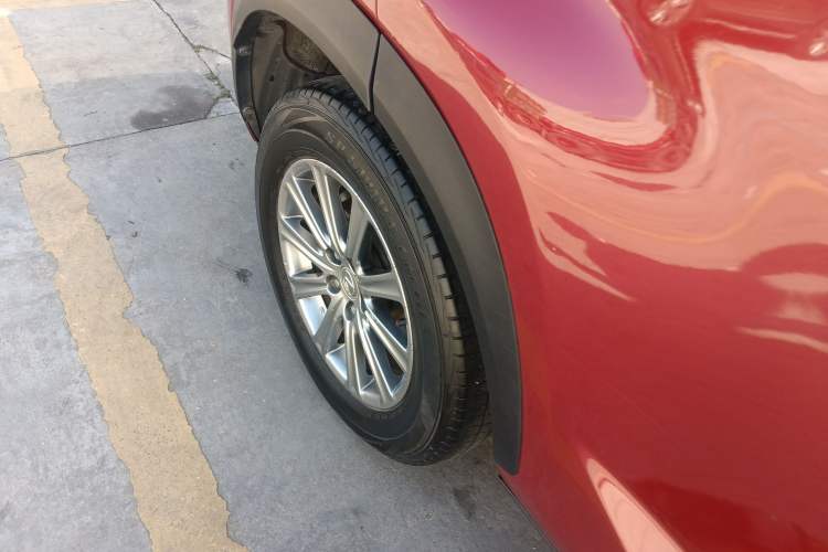 Used Lexus NX 2015 200 Front-Wheel Drive X-Trail SE Edition Exterior 8