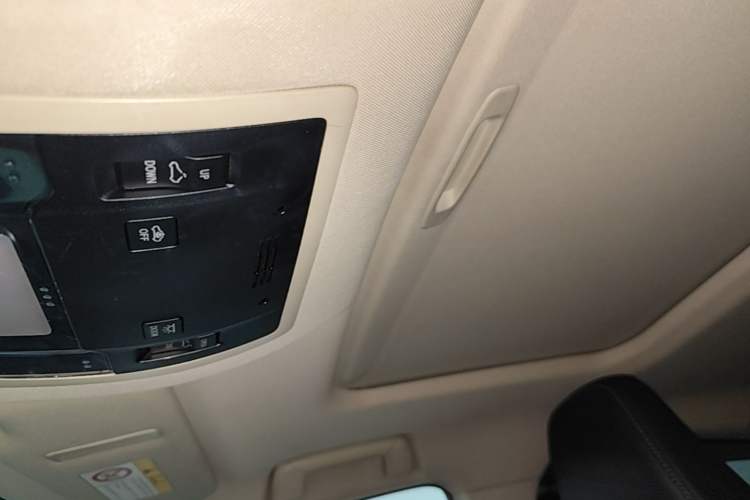 Used Lexus NX 2015 200T All-Wheel-Drive Fēngshàng Edition Headliner