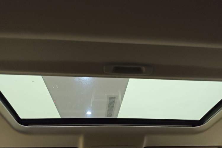 Used Lexus NX 2015 200T All-Wheel-Drive Fēngshàng Edition Headliner