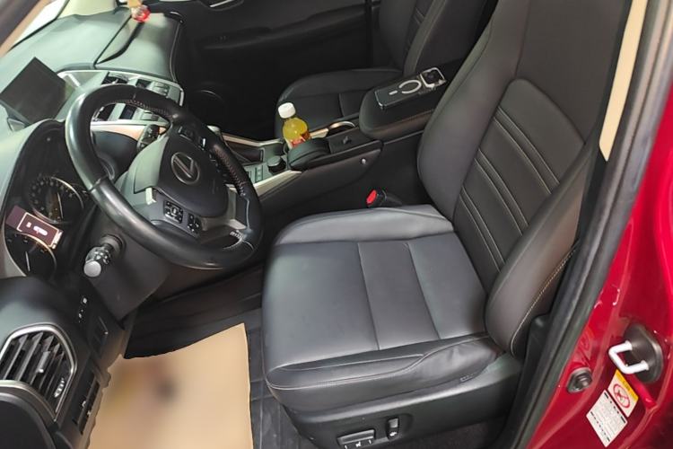 Used Lexus NX 2015 200T All-Wheel-Drive Fēngshàng Edition Left Front Seat
