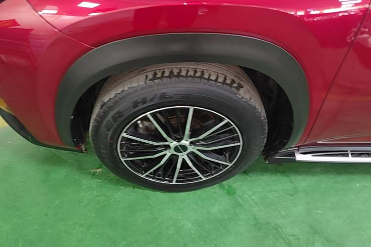 Used Lexus NX 2015 200T All-Wheel-Drive Fēngshàng Edition Left Front Wheel Hub