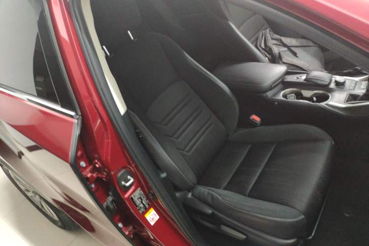 Used Lexus NX 2015 200 Front-Wheel Drive X-Trail SE Edition Right Front Seat