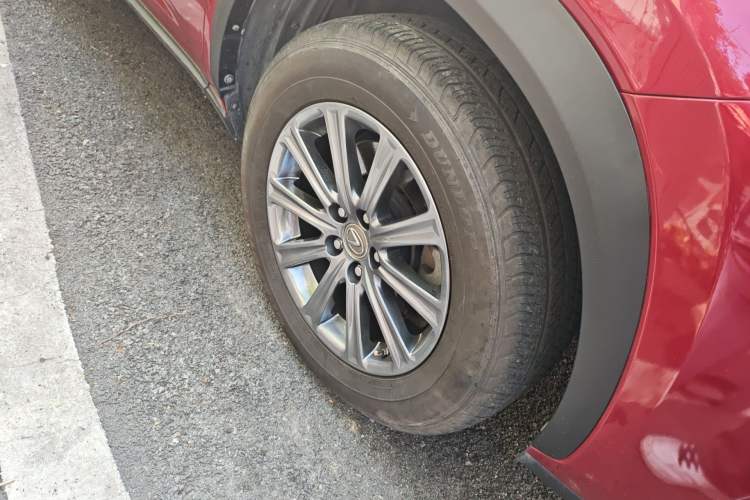 Used Lexus NX 2015 200 All-Wheel Drive Fēngshàng Edition Right Front Wheel Hub