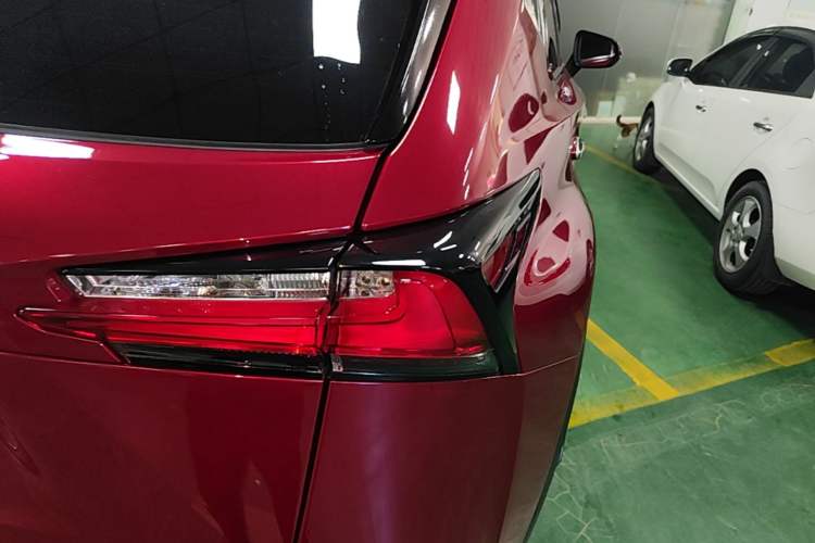Used Lexus NX 2015 200T All-Wheel-Drive Fēngshàng Edition Right Rear Taillight