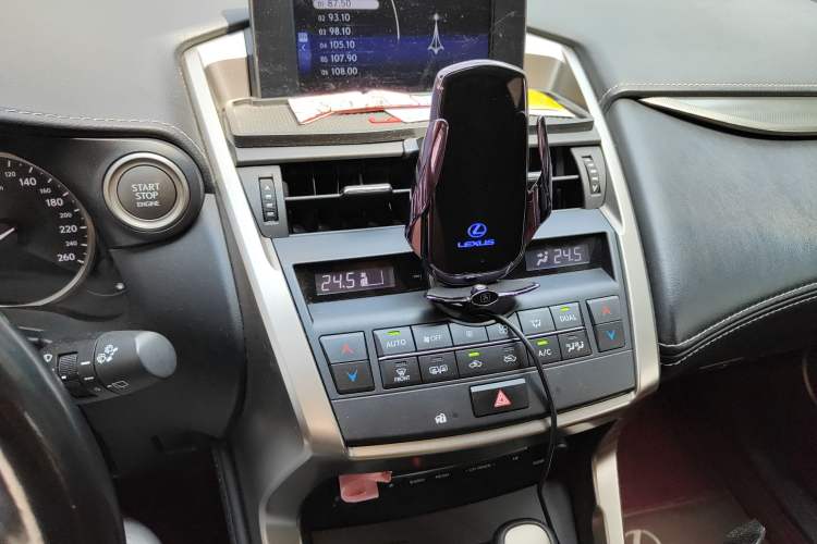 Used Lexus NX 2015 200T All-Wheel-Drive Fēngshàng Edition Audio And AC Panel