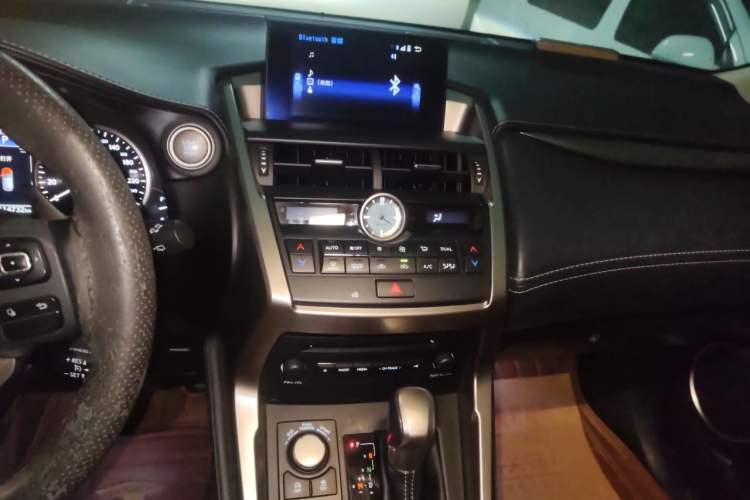 Used Lexus NX 2015 200T All-Wheel-Drive Fēngshàng Edition Audio And AC Panel