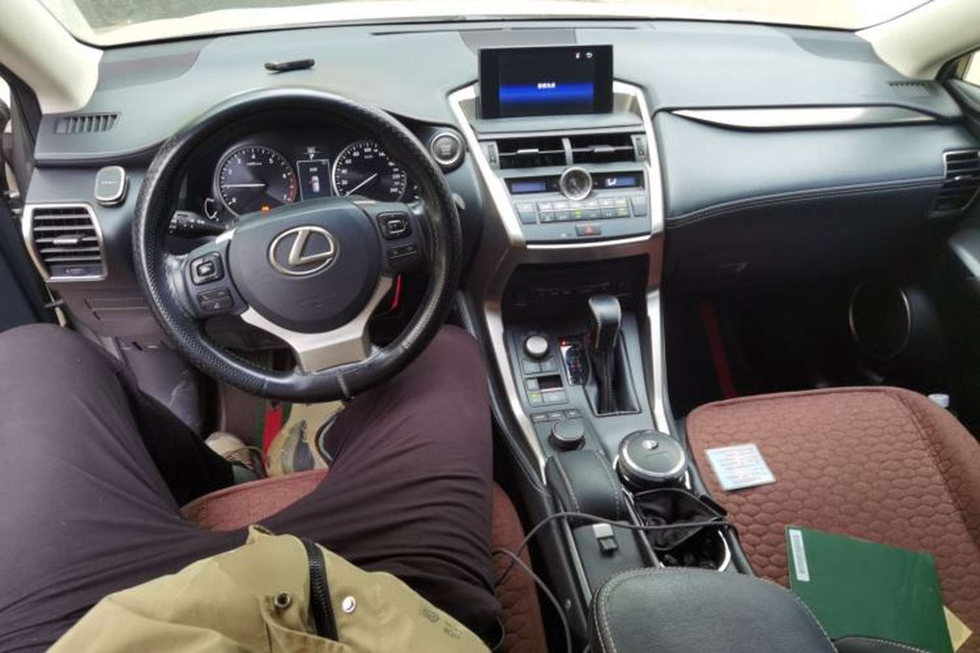 Used Lexus NX 2015 200 Front-Wheel Drive X-Trail SE Edition Center Console