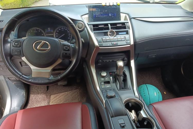 Used Lexus NX 2015 200 All-Wheel Drive Fēngshàng Edition Center Console