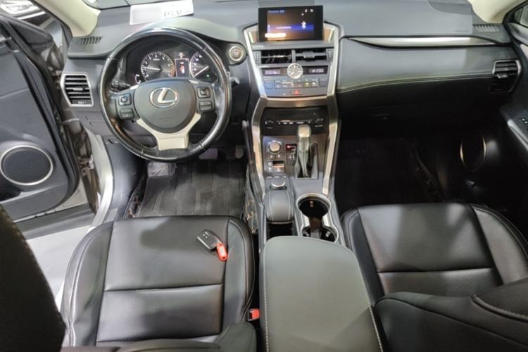 Used Lexus NX 2015 200 Front-Wheel Drive X-Trail SE Edition Center Console