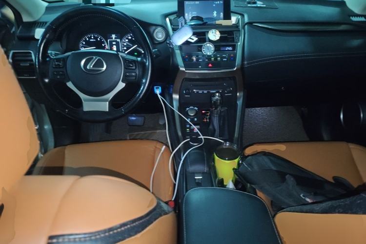 Used Lexus NX 2015 200 Front-Wheel Drive X-Trail SE Edition Center Console