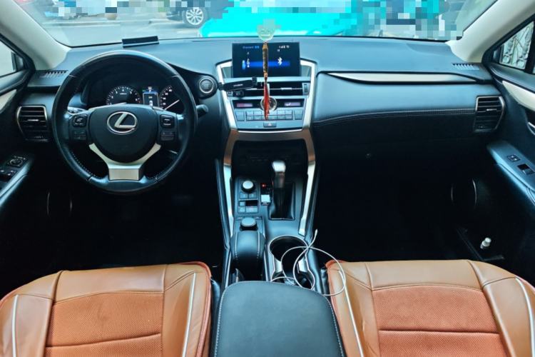 Used Lexus NX 2015 200 Front-Wheel Drive X-Trail SE Edition Center Console
