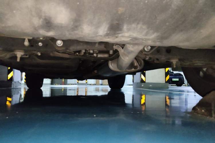 Used Lexus NX 2015 200T All-Wheel-Drive Fēngshàng Edition Chassis Rear