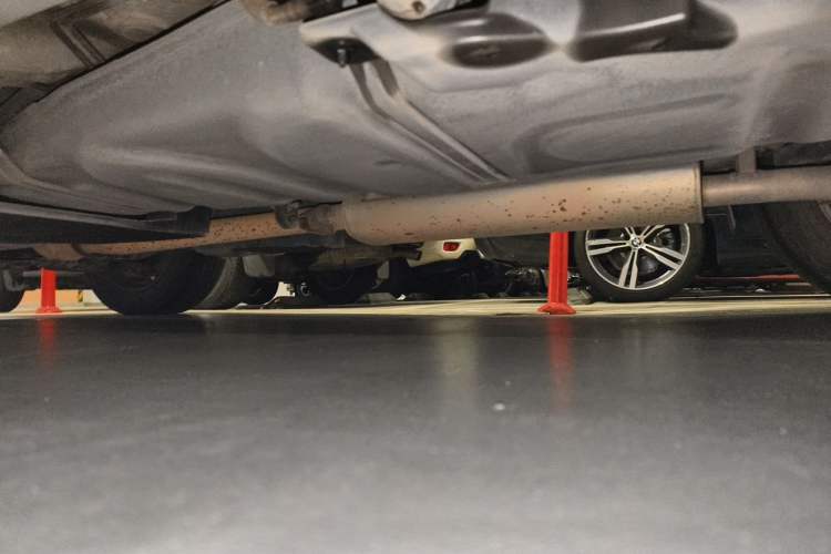 Used Lexus NX 2015 200T All-Wheel-Drive Fēngshàng Edition Chassis Rear Left