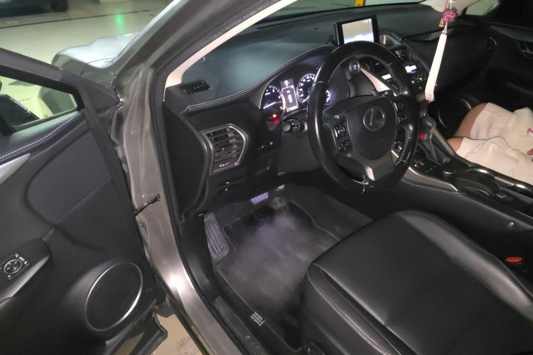 Used Lexus NX 2015 200T All-Wheel-Drive Fēngshàng Edition Driver Seat