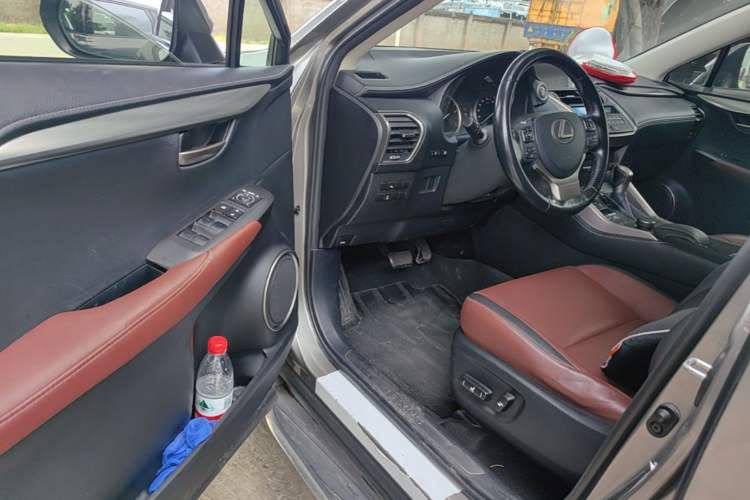 Used Lexus NX 2015 200T All-Wheel-Drive Fēngshàng Edition Driver Seat