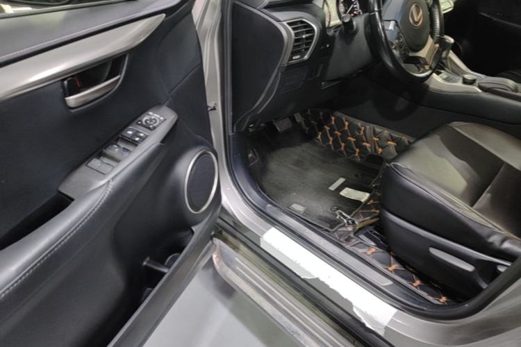 Used Lexus NX 2015 200 Front-Wheel Drive X-Trail SE Edition Driver Seat