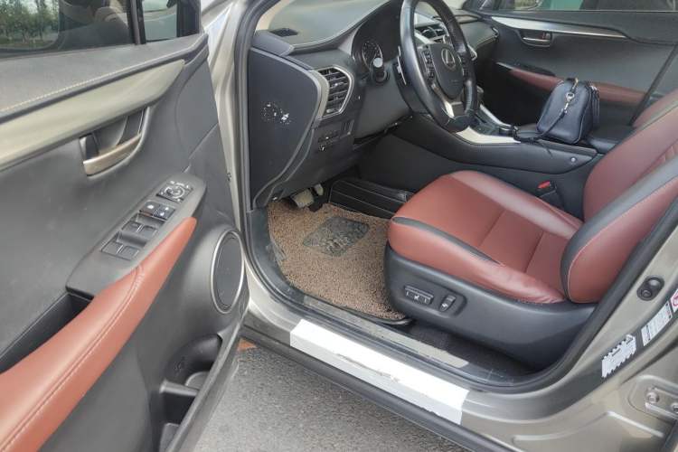 Used Lexus NX 2015 200T All-Wheel-Drive Fēngshàng Edition Driver Seat