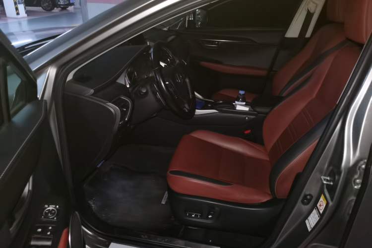 Used Lexus NX 2015 200T All-Wheel-Drive Fēngshàng Edition Driver Seat