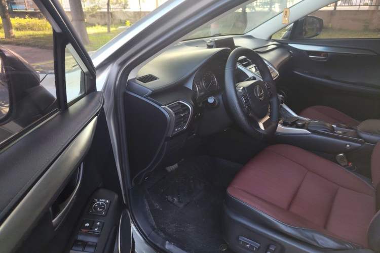 Used Lexus NX 2015 200 Front-Wheel Drive X-Trail SE Edition Driver Seat