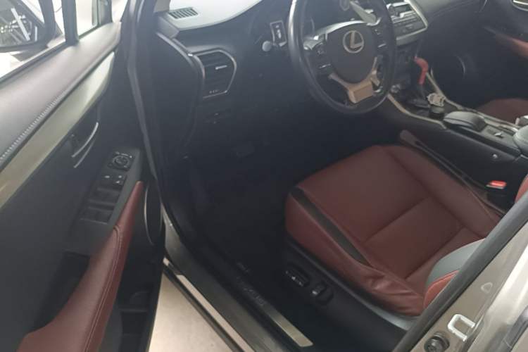 Used Lexus NX 2015 200T All-Wheel-Drive Fēngshàng Edition Driver Seat