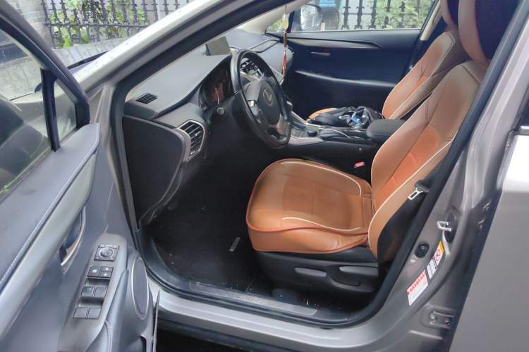 Used Lexus NX 2015 200 Front-Wheel Drive X-Trail SE Edition Driver Seat
