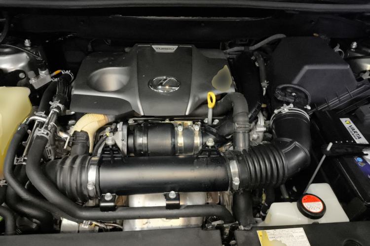 Used Lexus NX 2015 200T All-Wheel-Drive Fēngshàng Edition Engine Bay