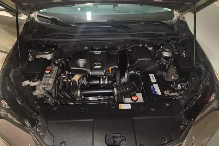 Used Lexus NX 2015 200T All-Wheel-Drive Fēngshàng Edition Engine Bay