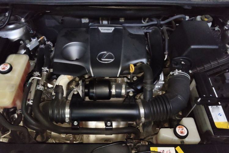Used Lexus NX 2015 200T All-Wheel-Drive Fēngshàng Edition Engine Bay