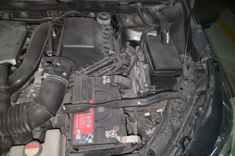 Used Lexus NX 2015 200T All-Wheel-Drive Fēngshàng Edition Engine Bay Left