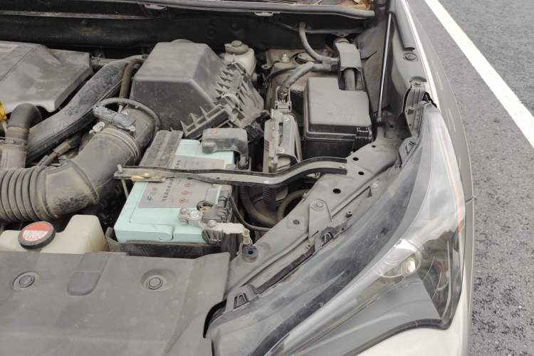 Used Lexus NX 2015 200T All-Wheel-Drive Fēngshàng Edition Engine Bay Left
