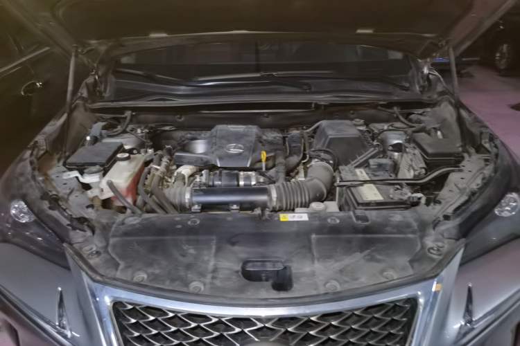 Used Lexus NX 2015 200T All-Wheel-Drive Fēngshàng Edition Engine Bay