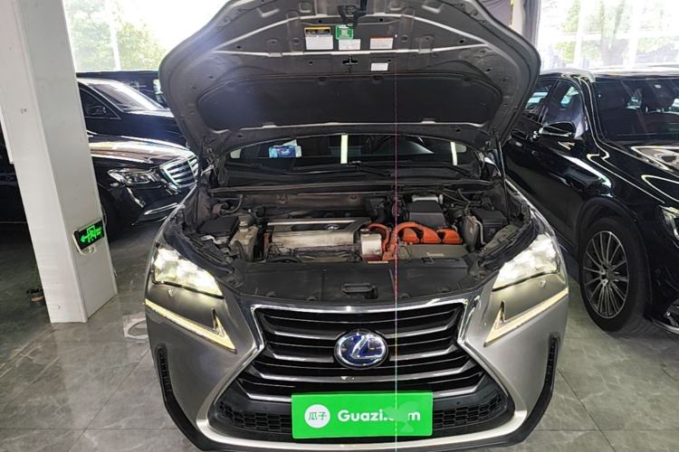 Used Lexus NX 2015 300h All-Wheel-Drive Fēngzhì Edition Engine Bay