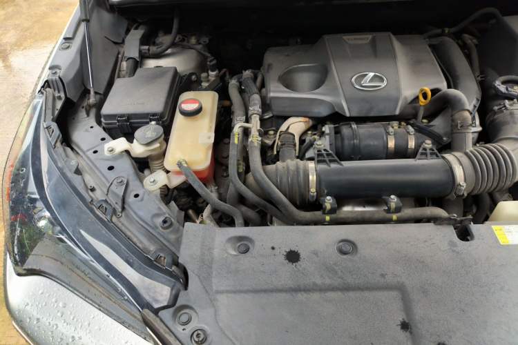 Used Lexus NX 2015 200T All-Wheel-Drive Fēngshàng Edition Engine Bay Right