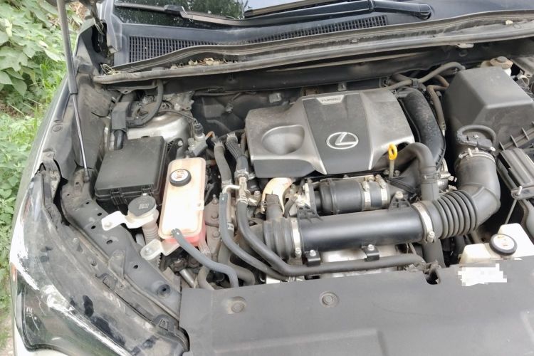 Used Lexus NX 2015 200T All-Wheel-Drive Fēngshàng Edition Engine Bay Right
